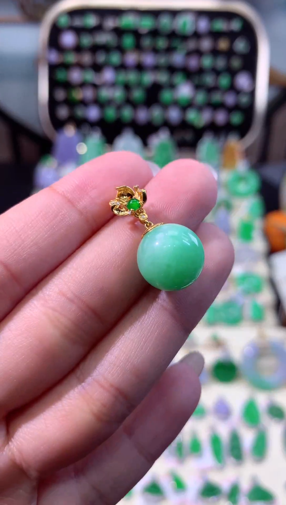 【闪购商品】翡翠颈饰18K金镶嵌缅甸天然A货翡翠