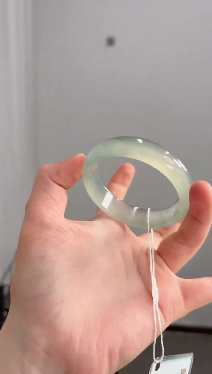 【闪购商品】玛瑙/玉髓手镯未镶嵌52圈