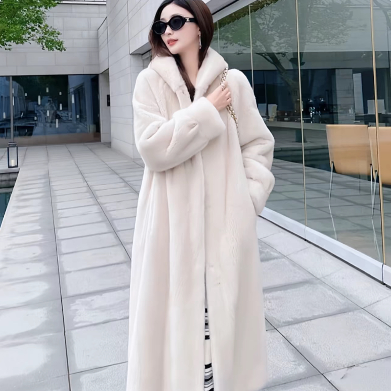 【商场金标反季清】海宁连帽米兰貂毛皮高端气质冬大衣