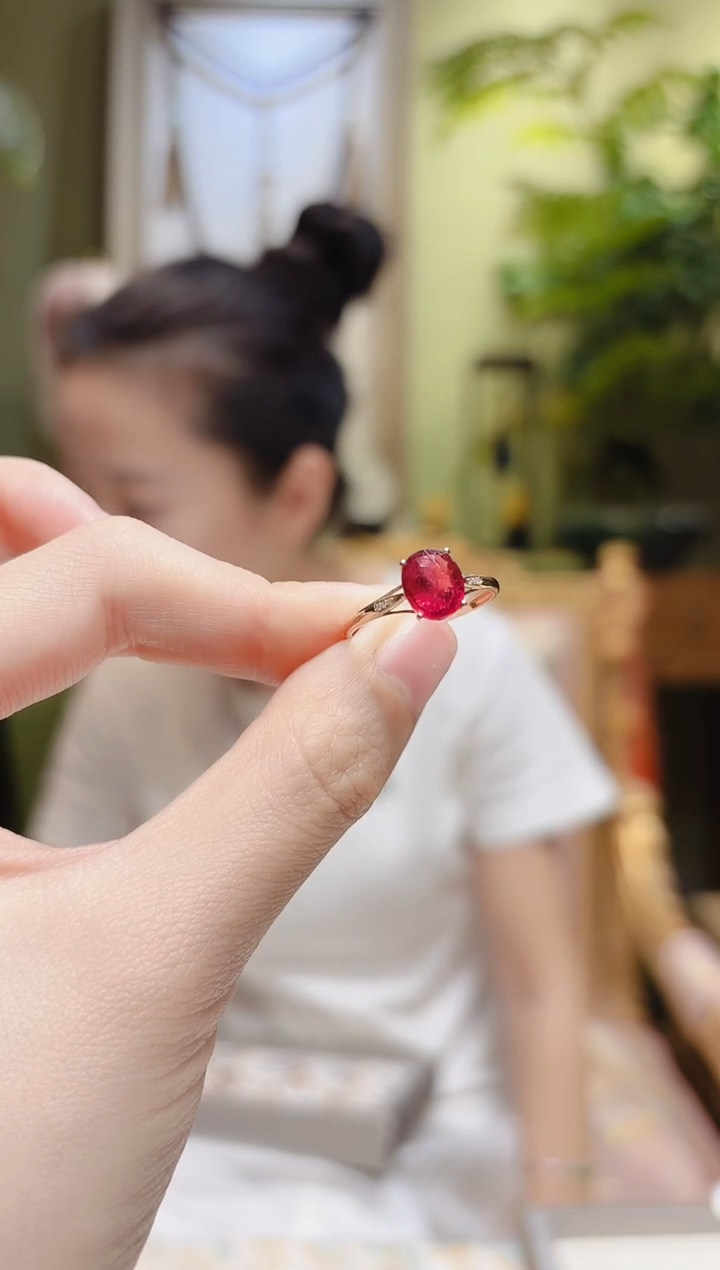 【闪购商品】碧玺戒指18K金镶嵌粉碧玺戒指Z