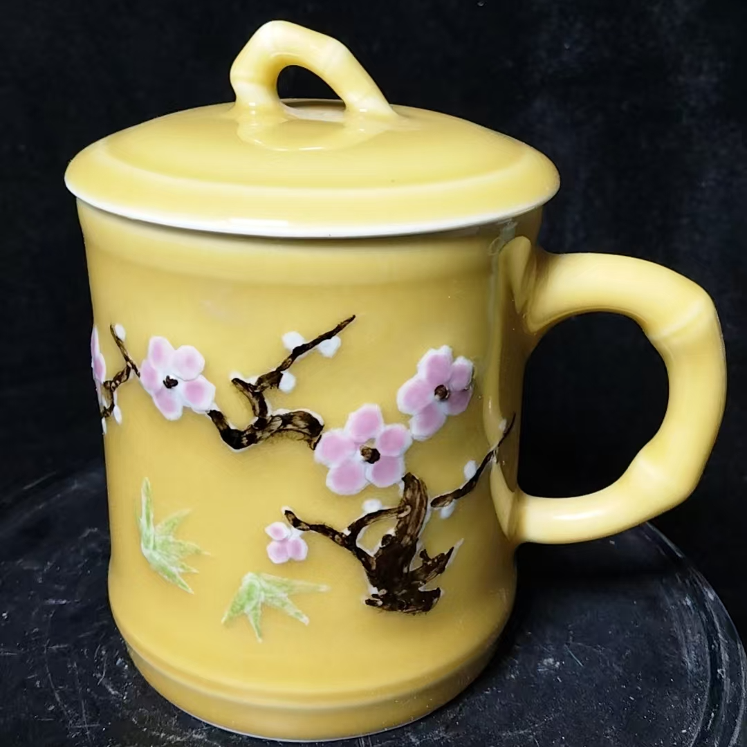 景德镇陶瓷手工堆雕加彩梅花图纹办公杯青釉盖杯 茶杯精品