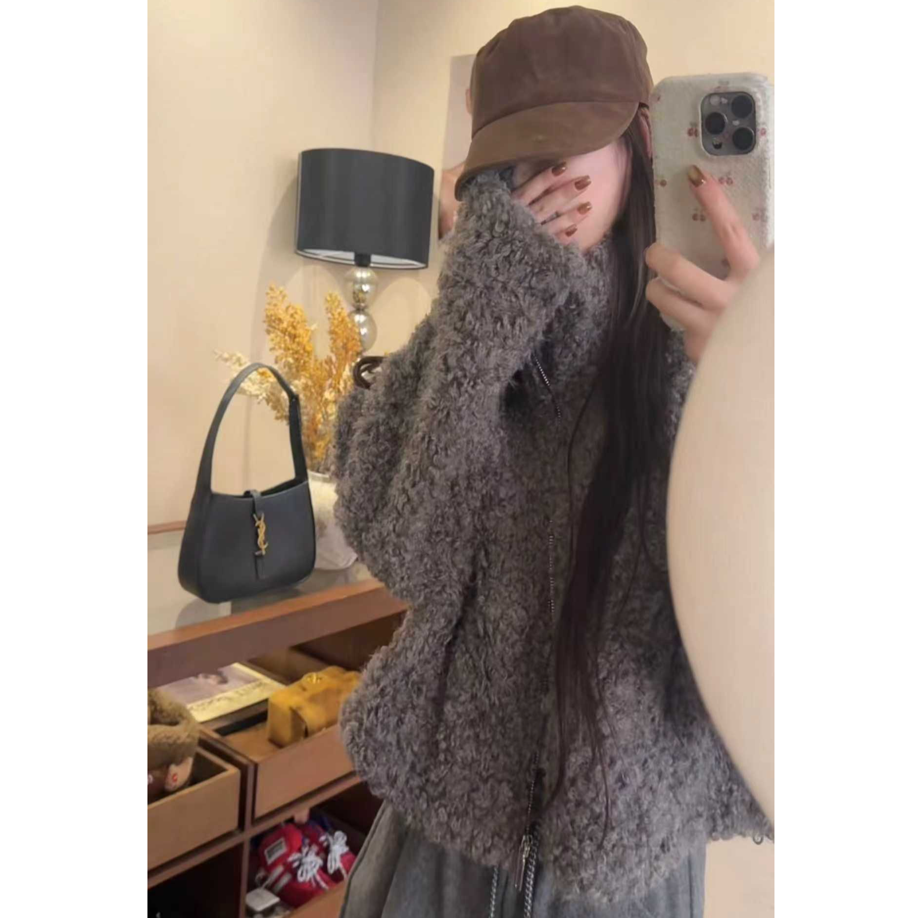 极简灰羊羔毛女冬季新款宽松显瘦皮毛一短款外套慵懒风