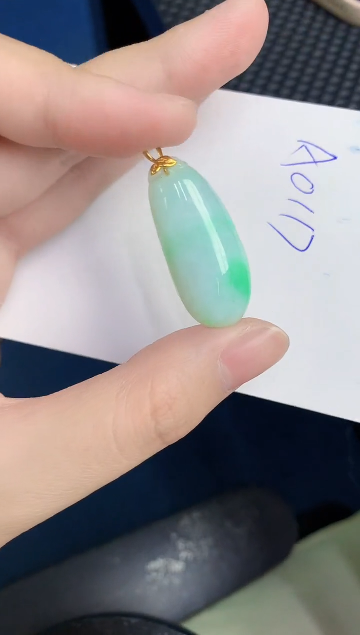 【闪购商品】翡翠颈饰18K金镶嵌0000000000