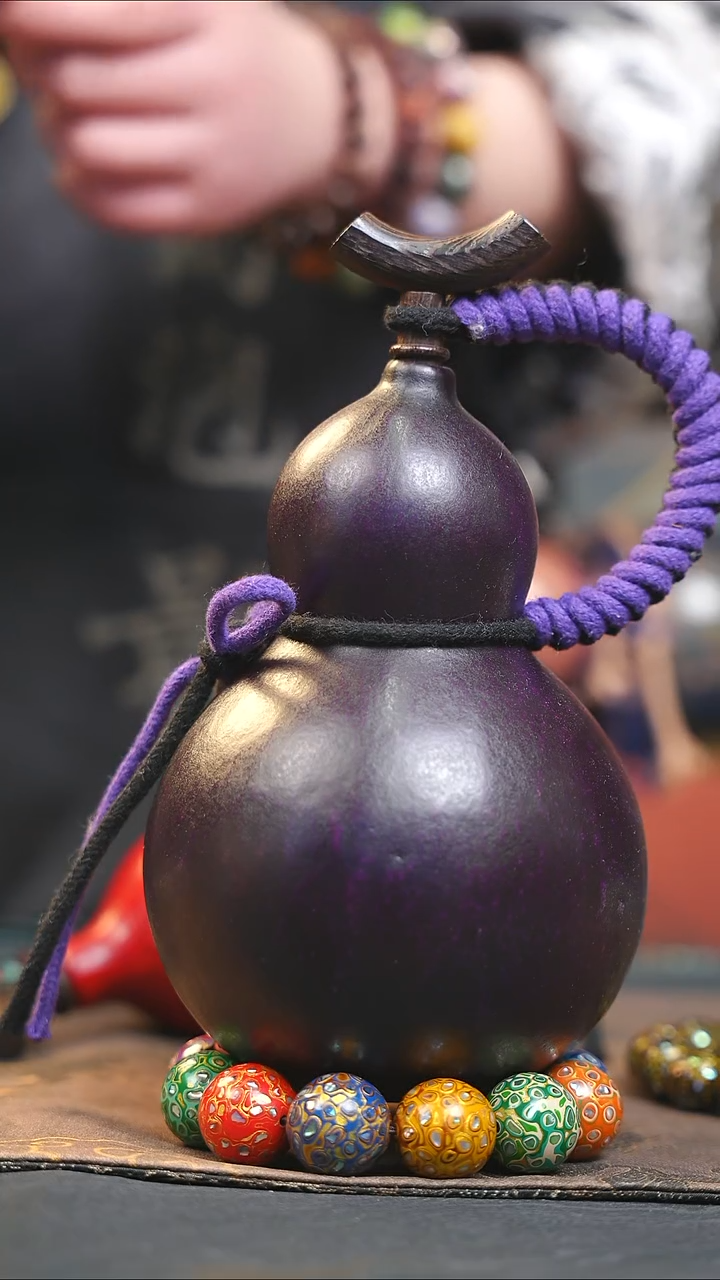 【闪购商品】YG020大漆酒葫芦不包手串及旋转底座