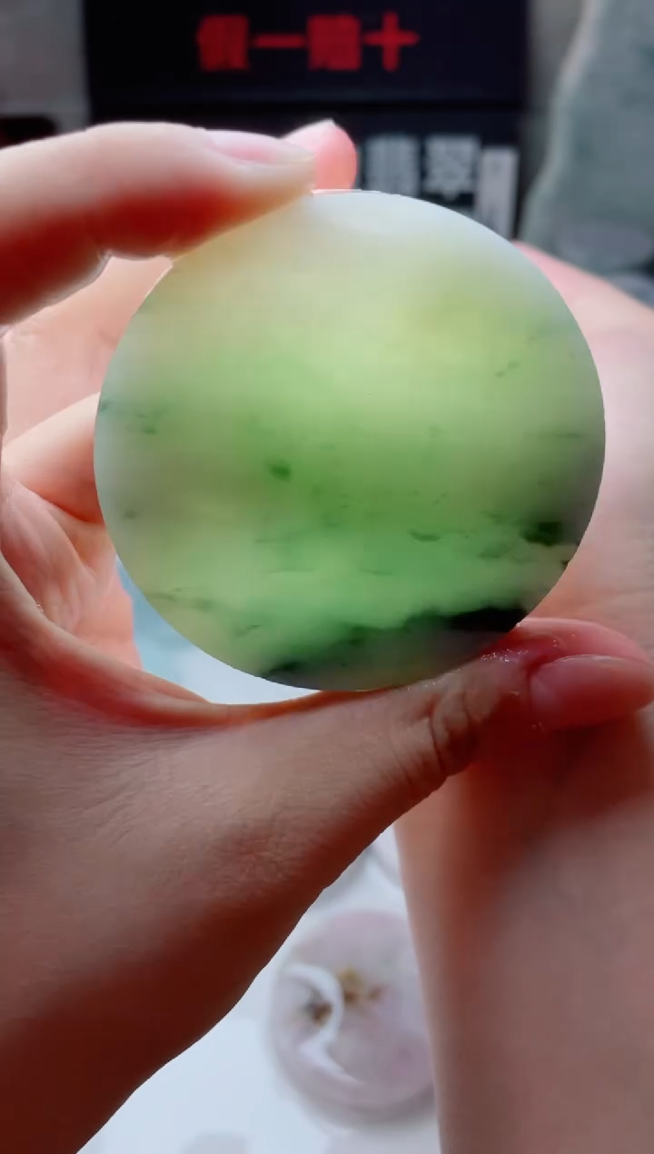 翡翠未镶嵌颈饰4166.......