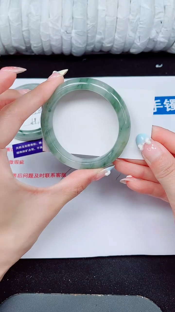 未镶嵌手镯石英质玉361-53/54