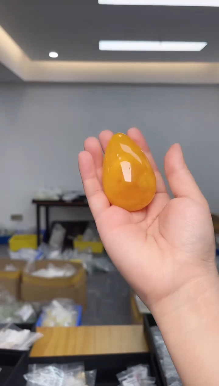 【闪购商品】蜜蜡裸石未镶嵌（多样性单个发货）