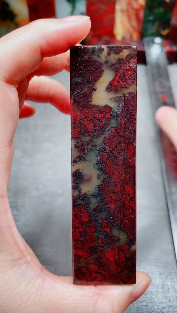 玉桂林鸡血玉素章3.0左右红1