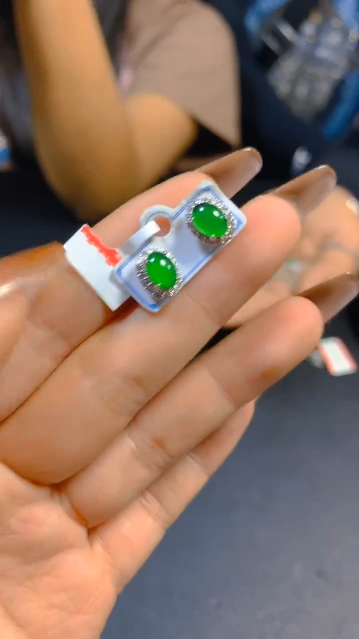 【闪购商品】翡翠耳饰未镶嵌0917514456多样性发一