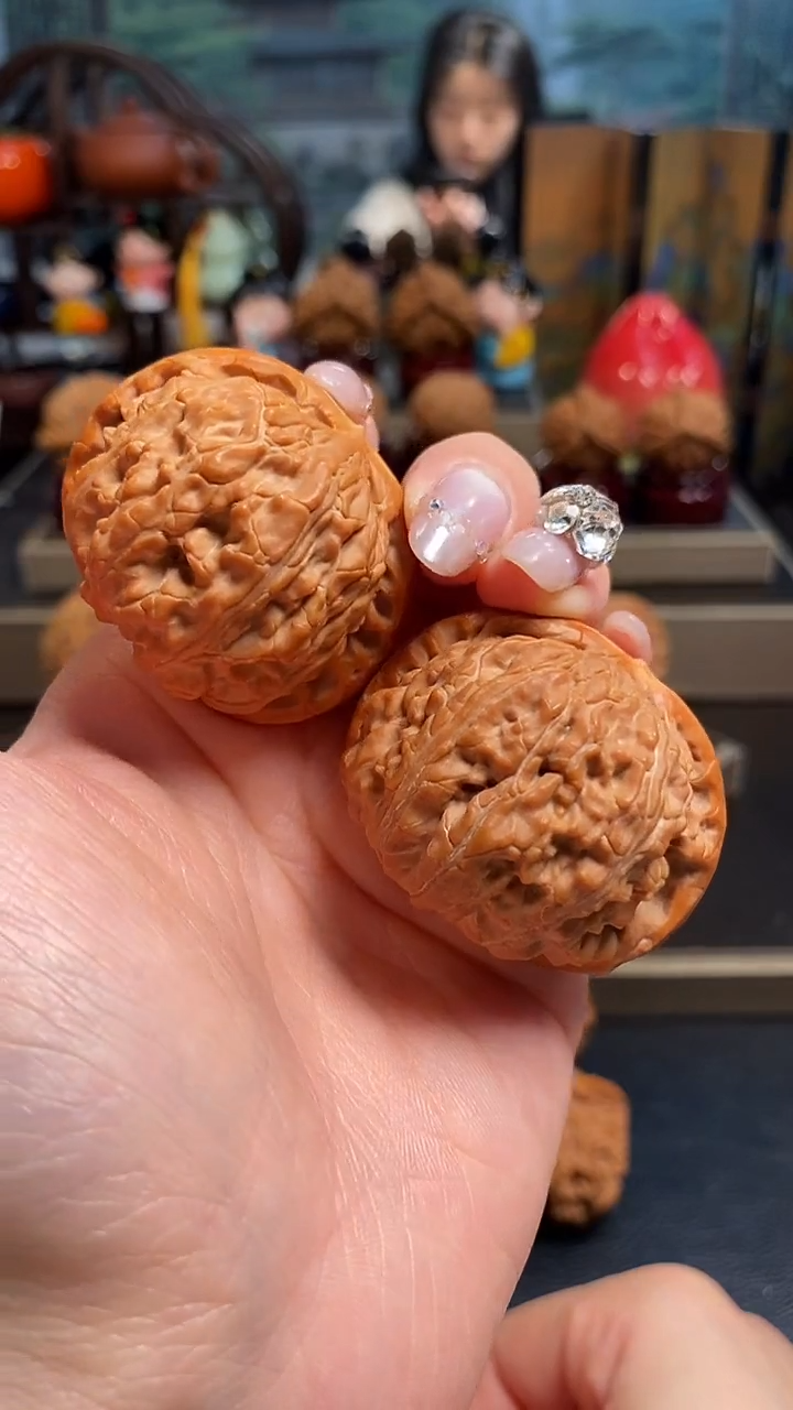 【闪购商品】文玩核桃吊坠H705白狮子44