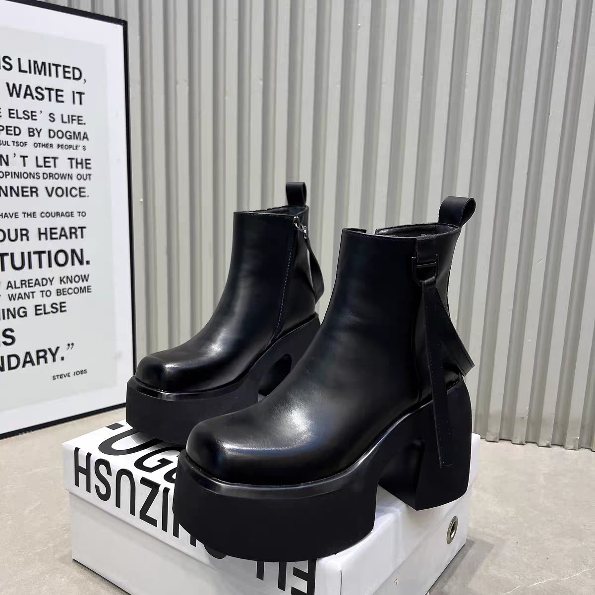 高跟马丁靴粗跟女士秋季防脏女靴侧拉链加绒超高跟