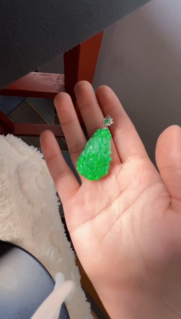 【闪购商品】定制翡翠18K金镶嵌2380元