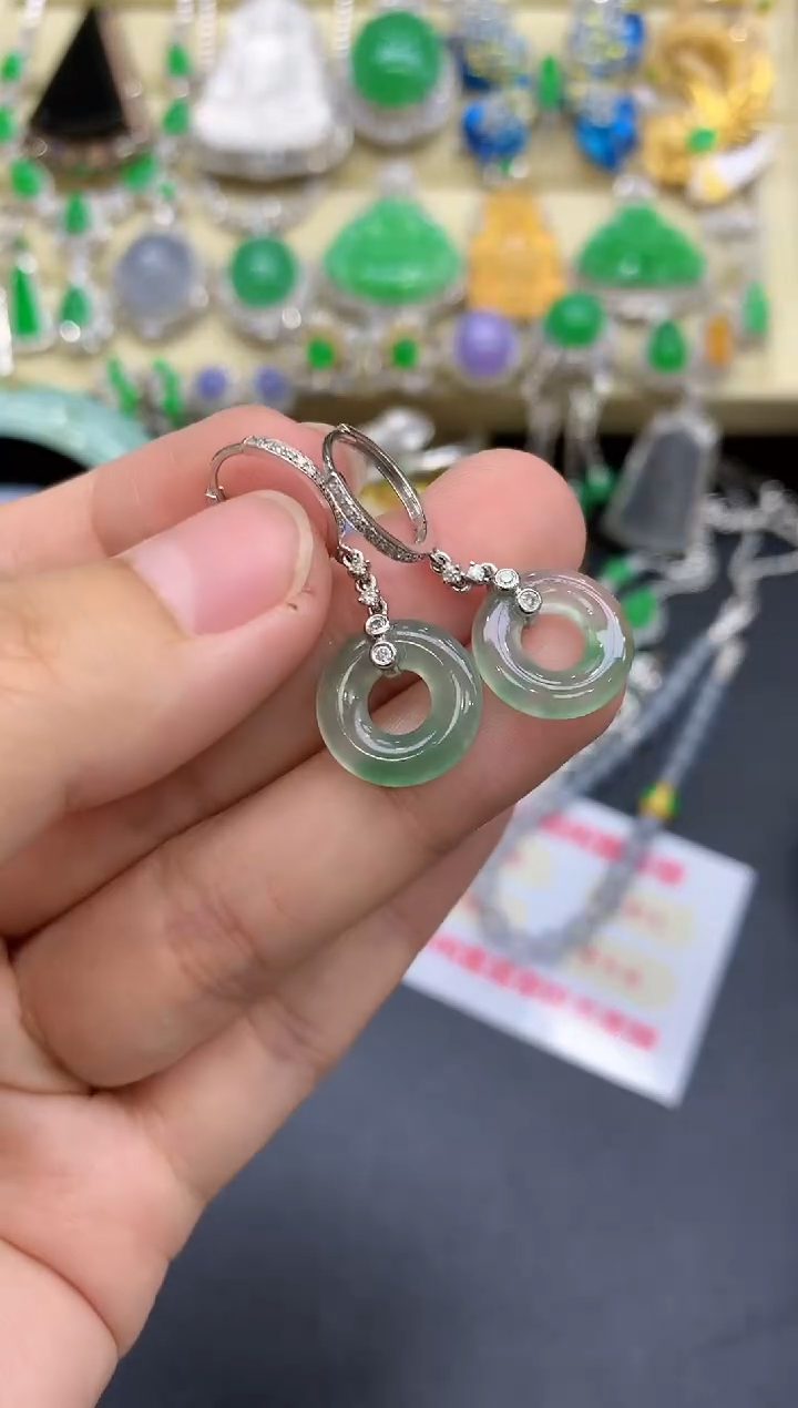 18K金镶嵌翡翠耳饰226-中国好珍宝