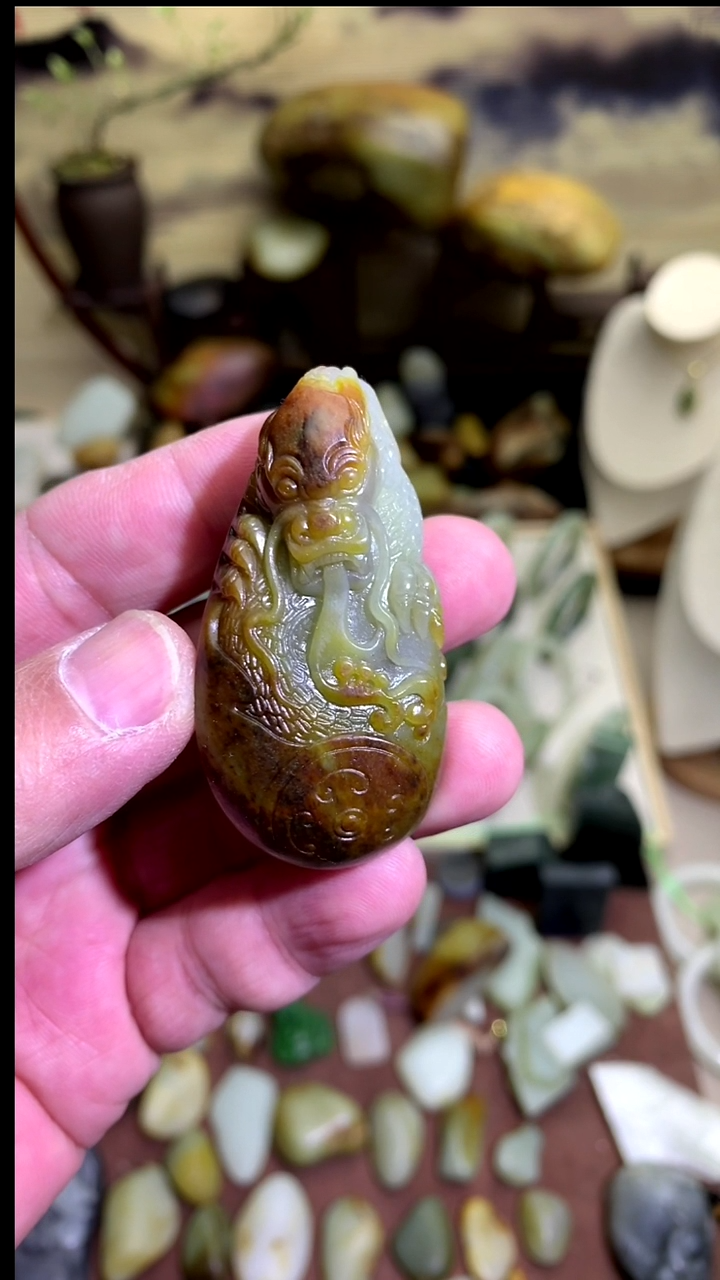 【闪购商品】和田玉颈饰未镶嵌子料黄皮龙