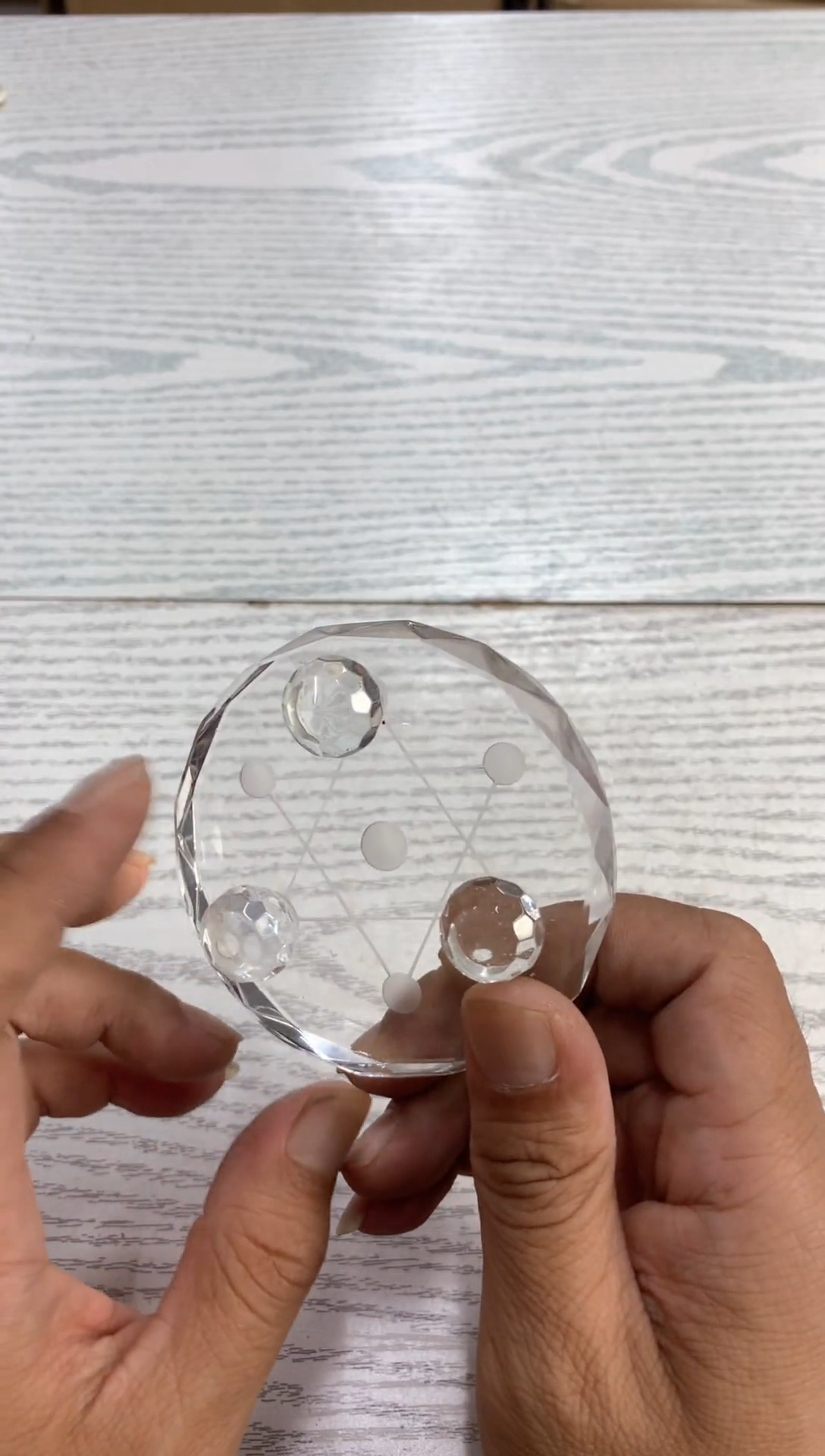 默认微瑕，不退不换，介意勿拍