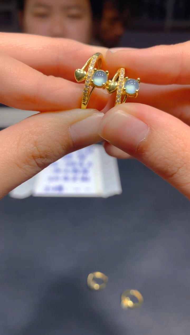 【闪购商品】定制翡翠未镶嵌49多样性发货(发其一）