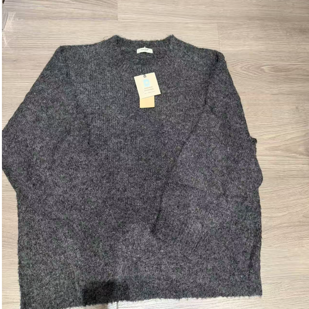 25450 灰色毛衣女款