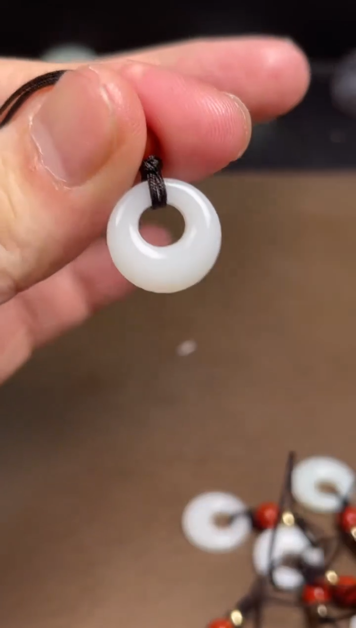 【闪购商品】和田玉颈饰未镶嵌2