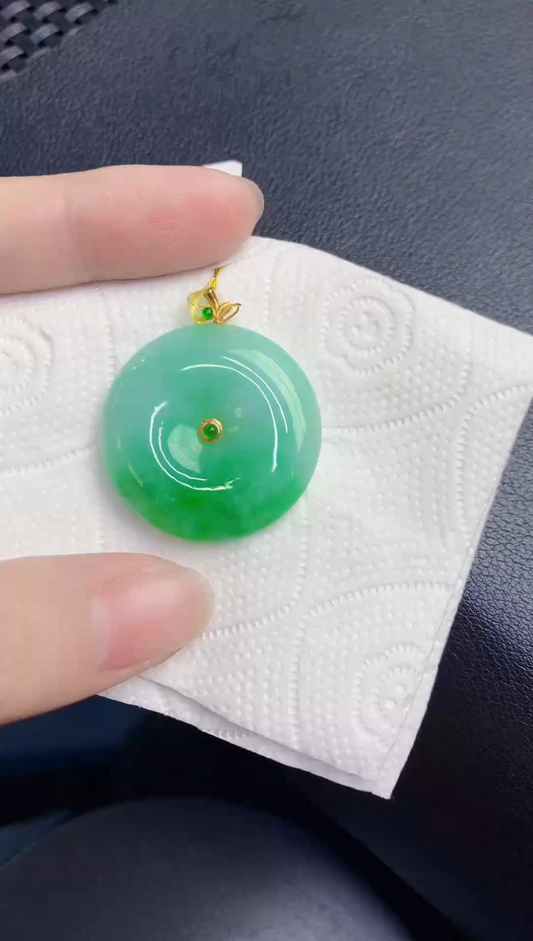 颈饰18K金镶嵌翡翠天然翡翠缅甸A货