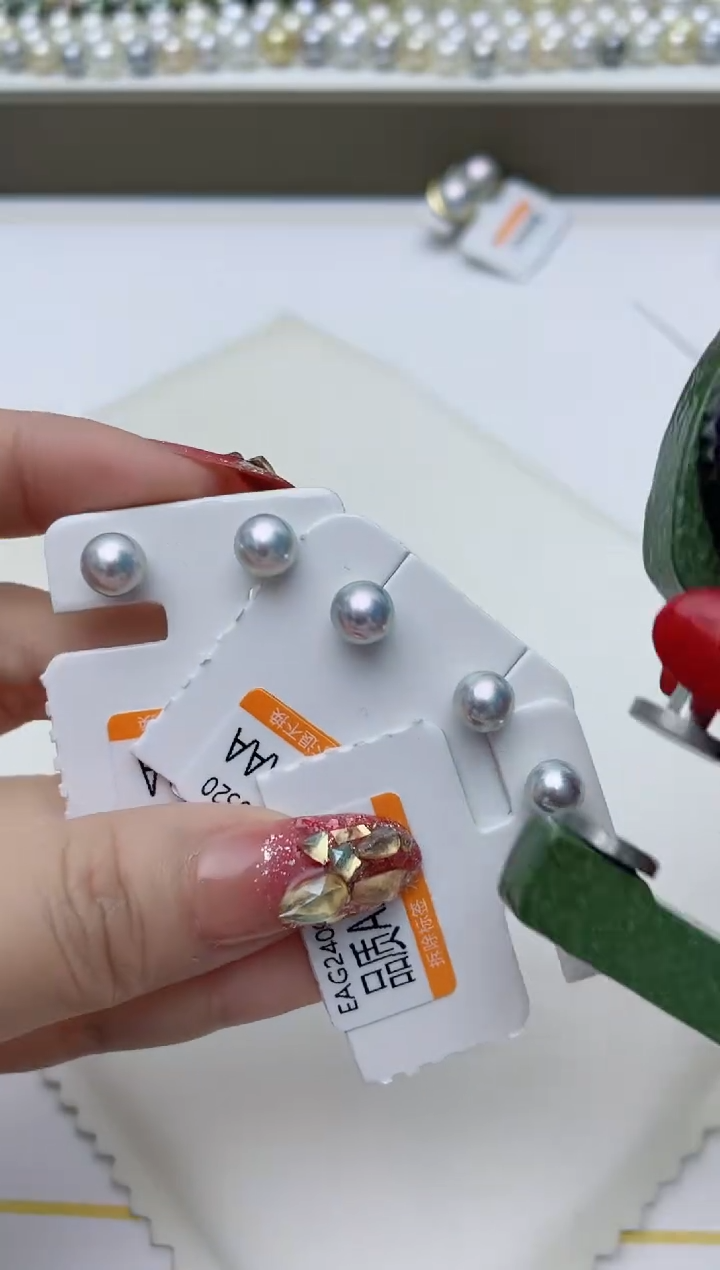 【闪购商品】海水珍珠耳饰18K金镶嵌A91商品多样性发其一