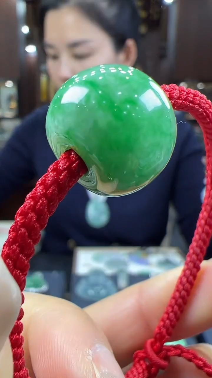 【闪购商品】翡翠挂件未镶嵌路路手绳 有纹