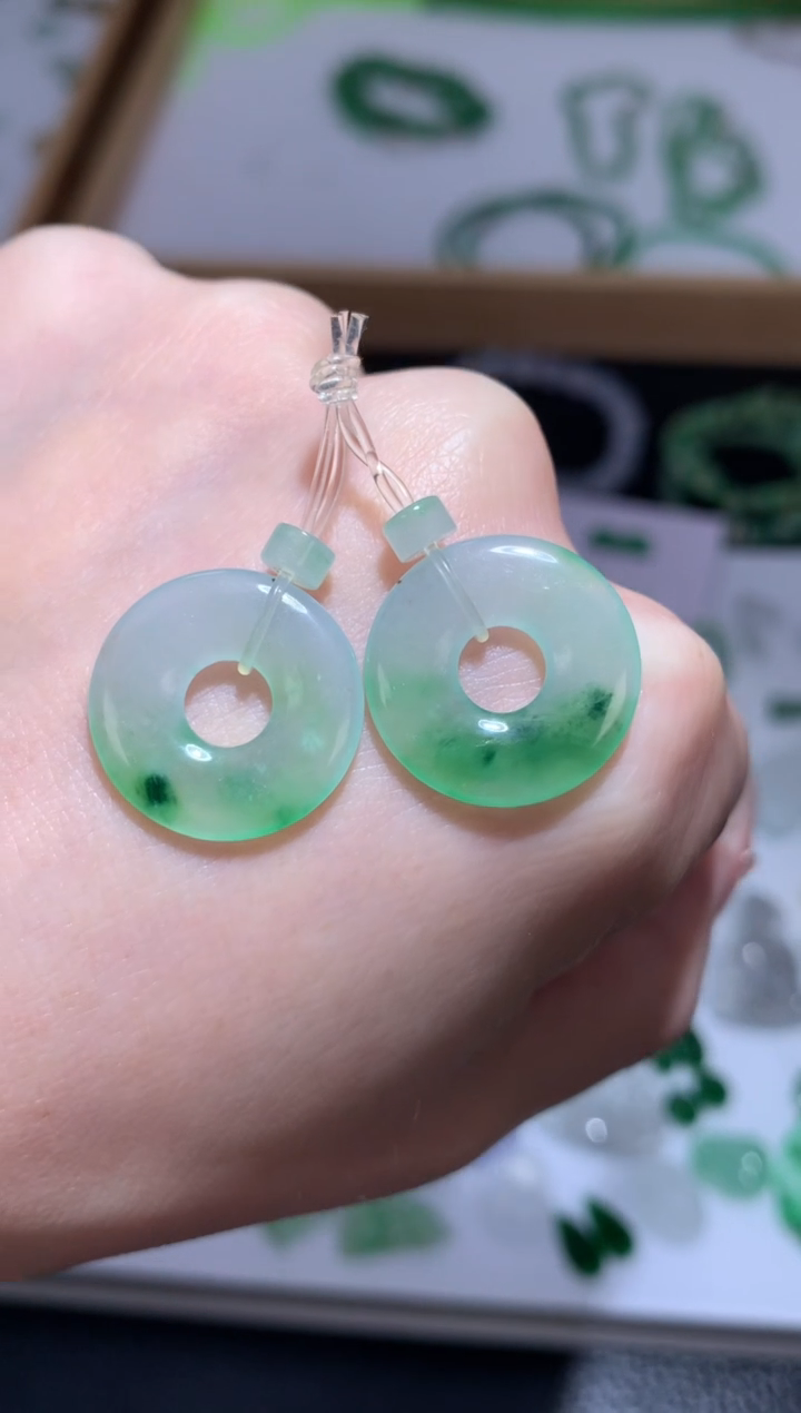 未镶嵌定制翡翠甜甜圈