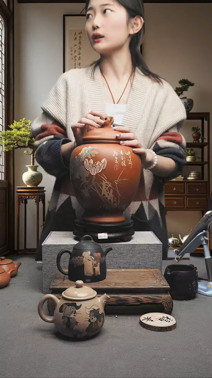 【闪购商品】壶云南建水陶罐 微瑕130
