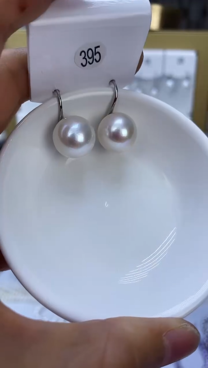 银S925镶嵌耳饰淡水珍珠395