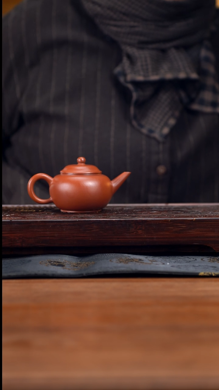 【闪购商品】紫砂茶壶125cc黄龙山原矿朱泥水平壶31