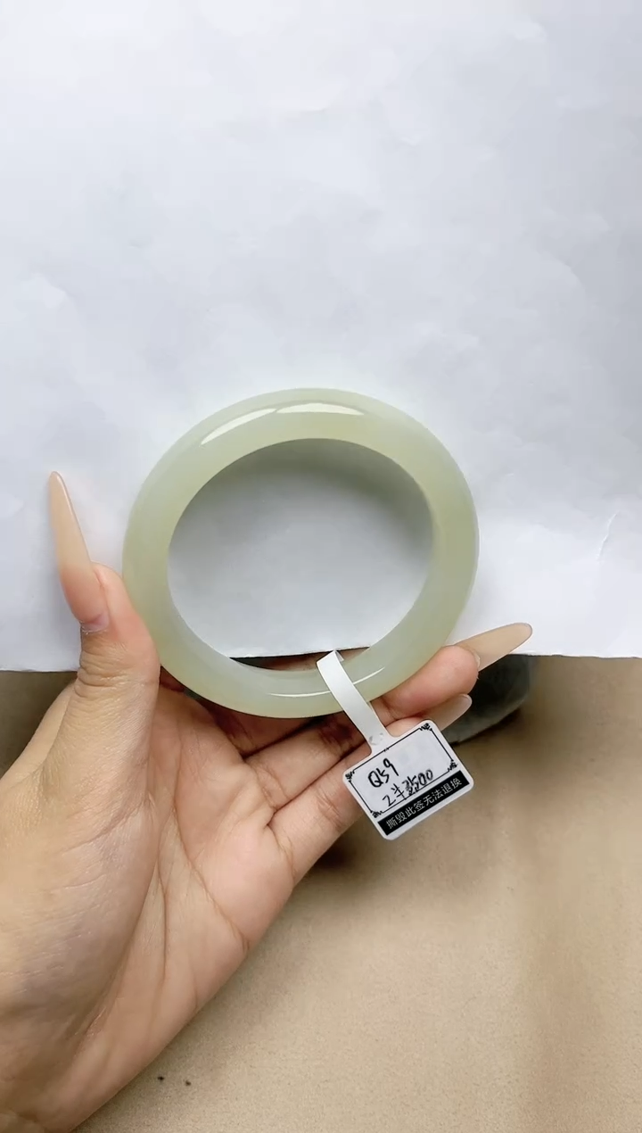 【闪购商品】和田玉手镯未镶嵌58/59圈口YY