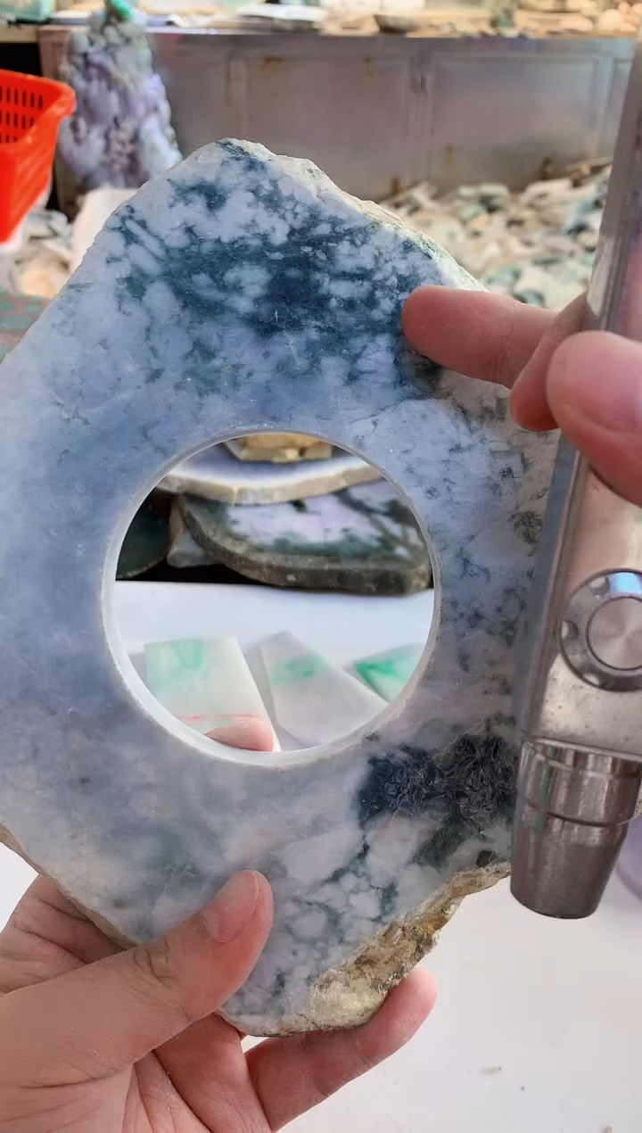 【闪购商品】翡翠未镶嵌颈饰0东0翡翠珠宝956