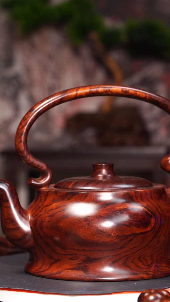 【闪购商品】黄花梨/降香黄檀把件海南黄花梨老料提梁壶