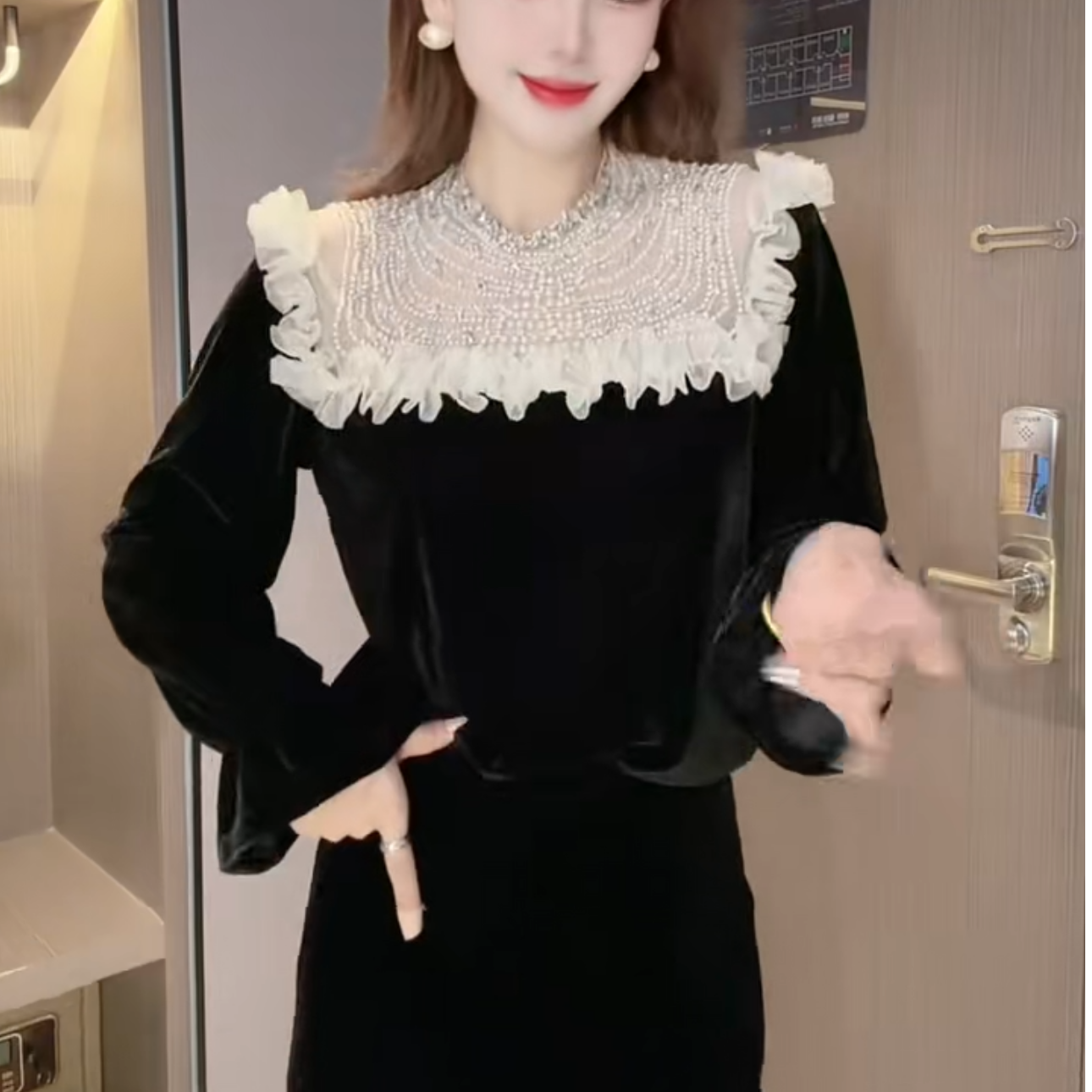 【晨浠定制】新款重工钉钻串珠丝绒长袖上衣893
