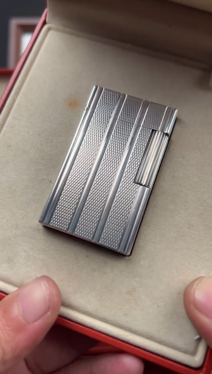 阳**艺【老张回血】中古打火机（裸机）