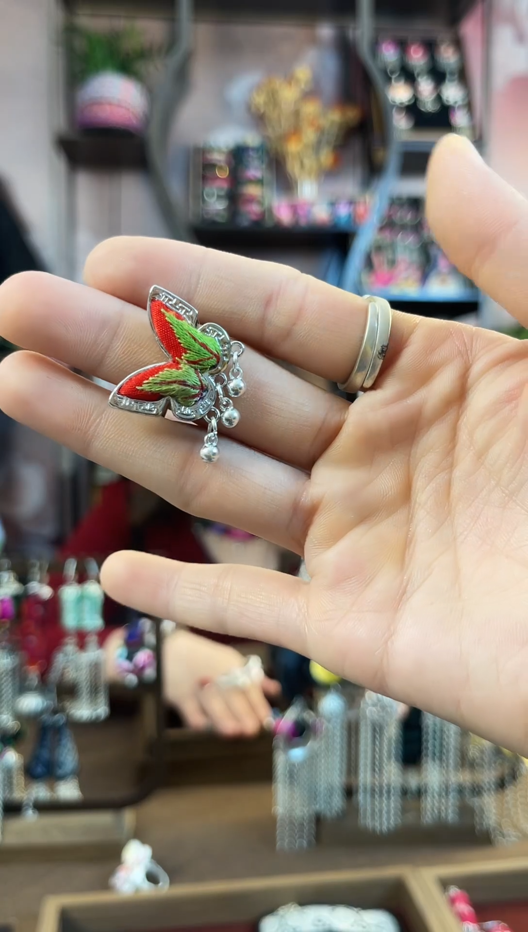 织绣民族风手工非遗老绣饰品1146