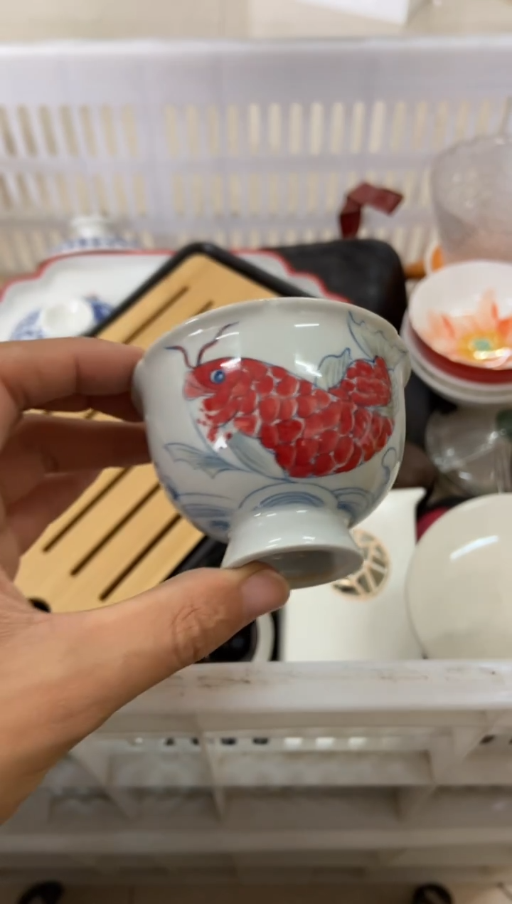 杯无运费险有瑕疵的摄影的产品有使用过的痕迹有点脏介意勿拍