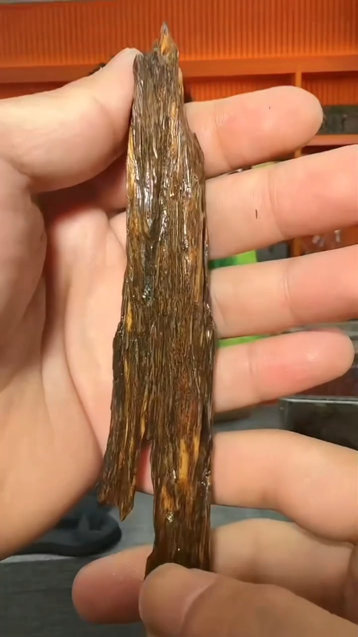 沉香吊坠160号原材树心油18g多样性发一