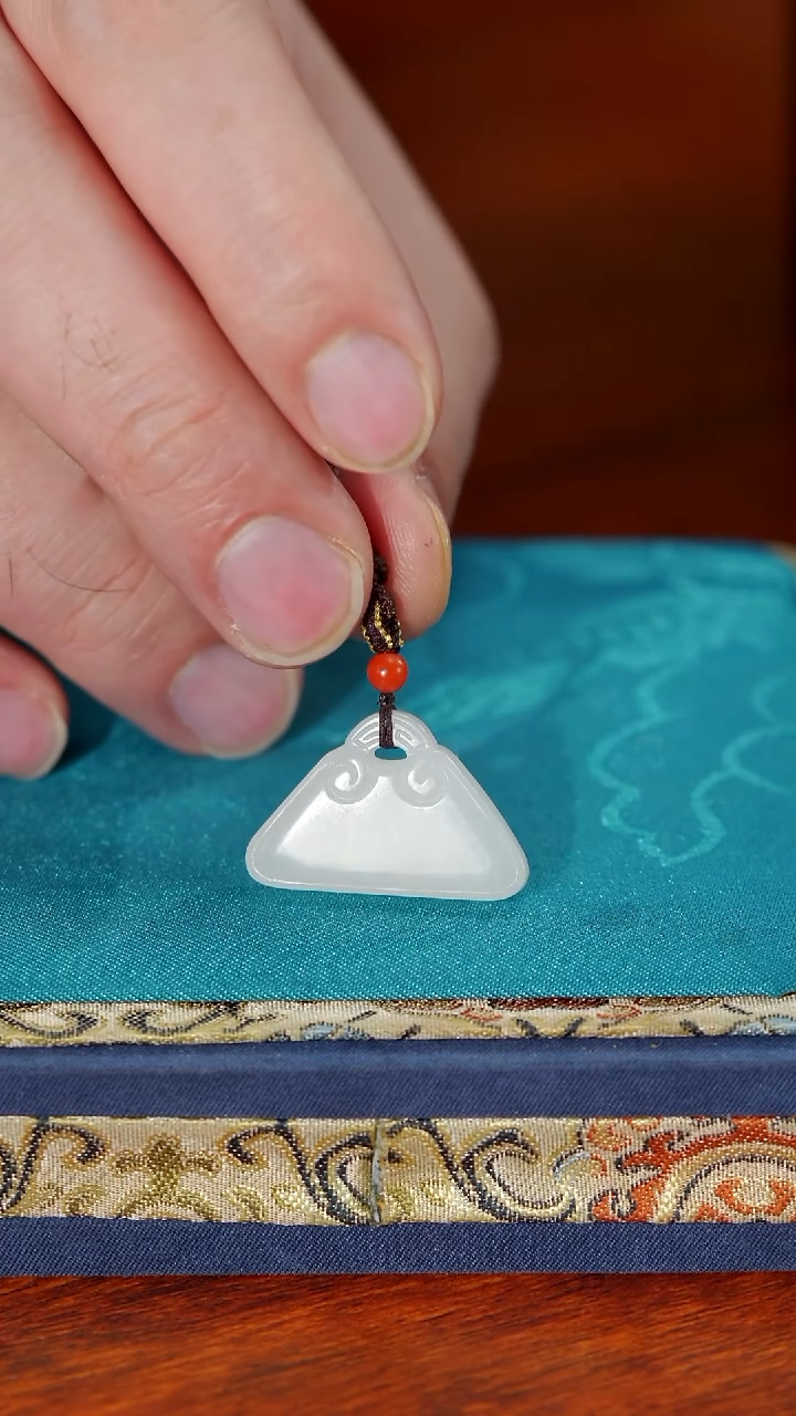 【闪购商品】和田玉颈饰未镶嵌21