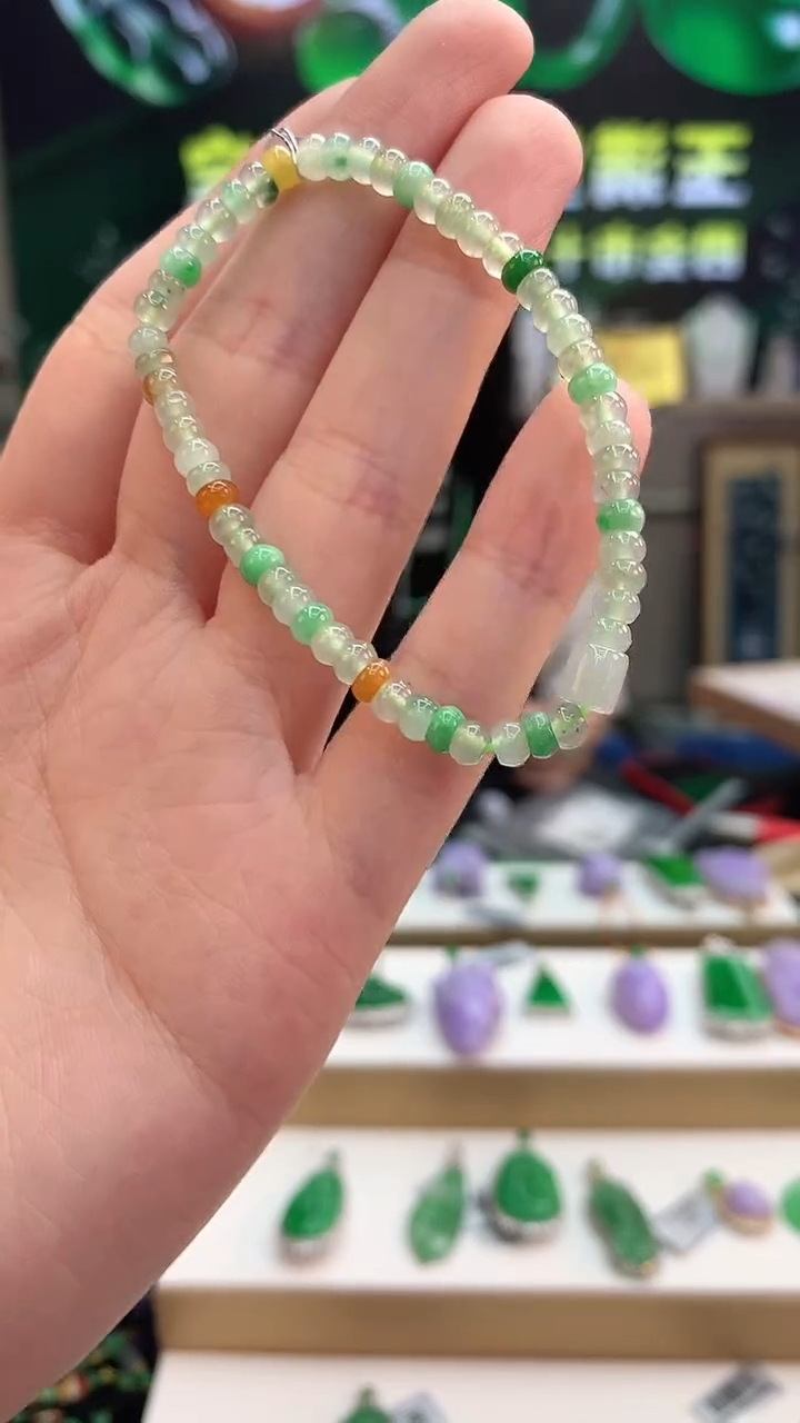 【闪购商品】翡翠手链未镶嵌赠礼盒证书  敏