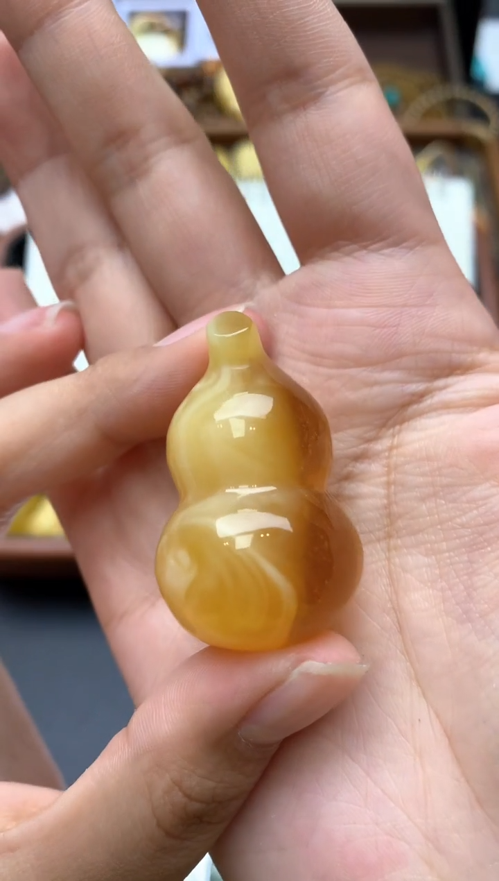 【闪购商品】琥珀珠宝奇石未镶嵌033琥珀蜜蜡花粉有纹小坑介意勿拍