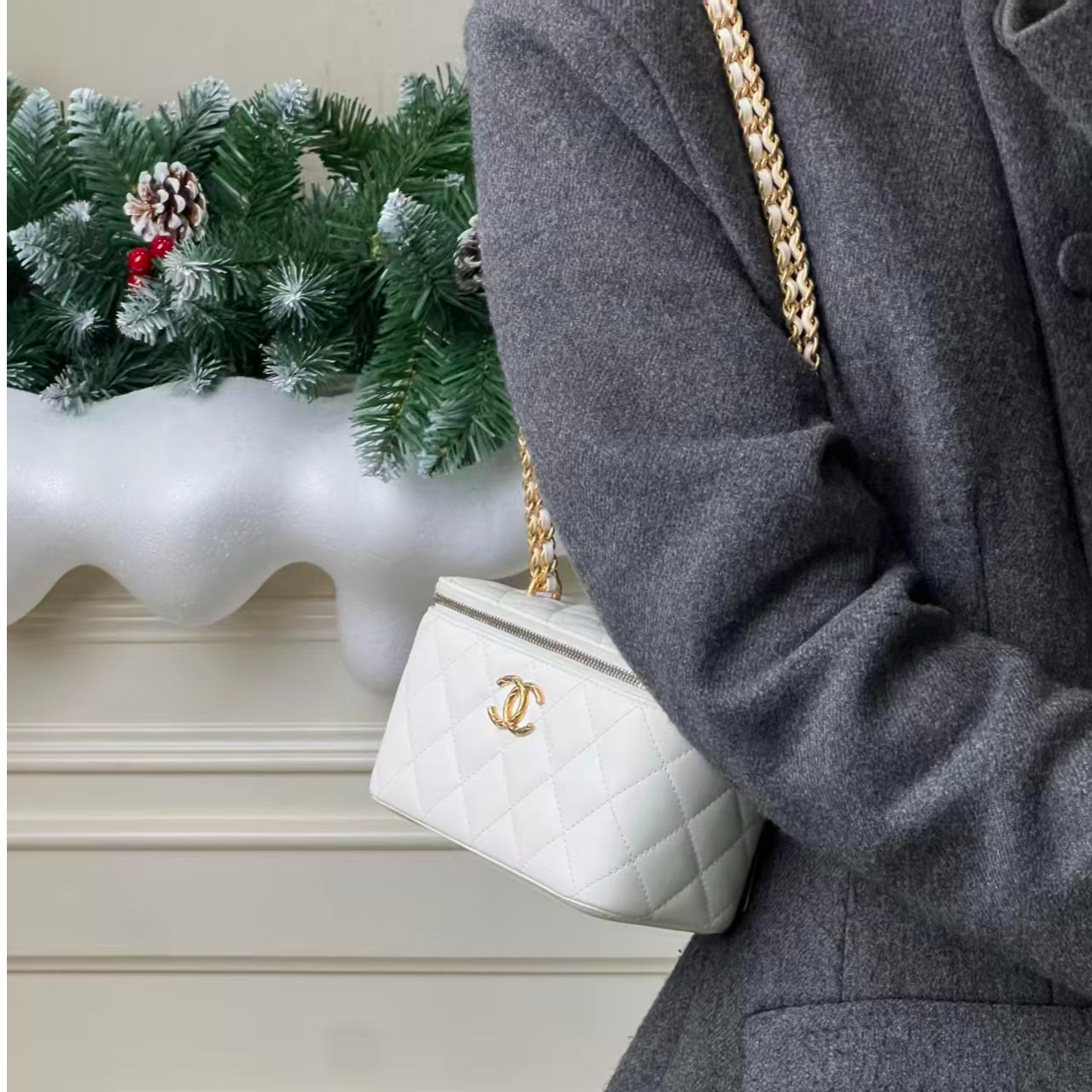 99新 Chanel/香奈儿 23p熔岩扣白金羊皮盒子/甄选