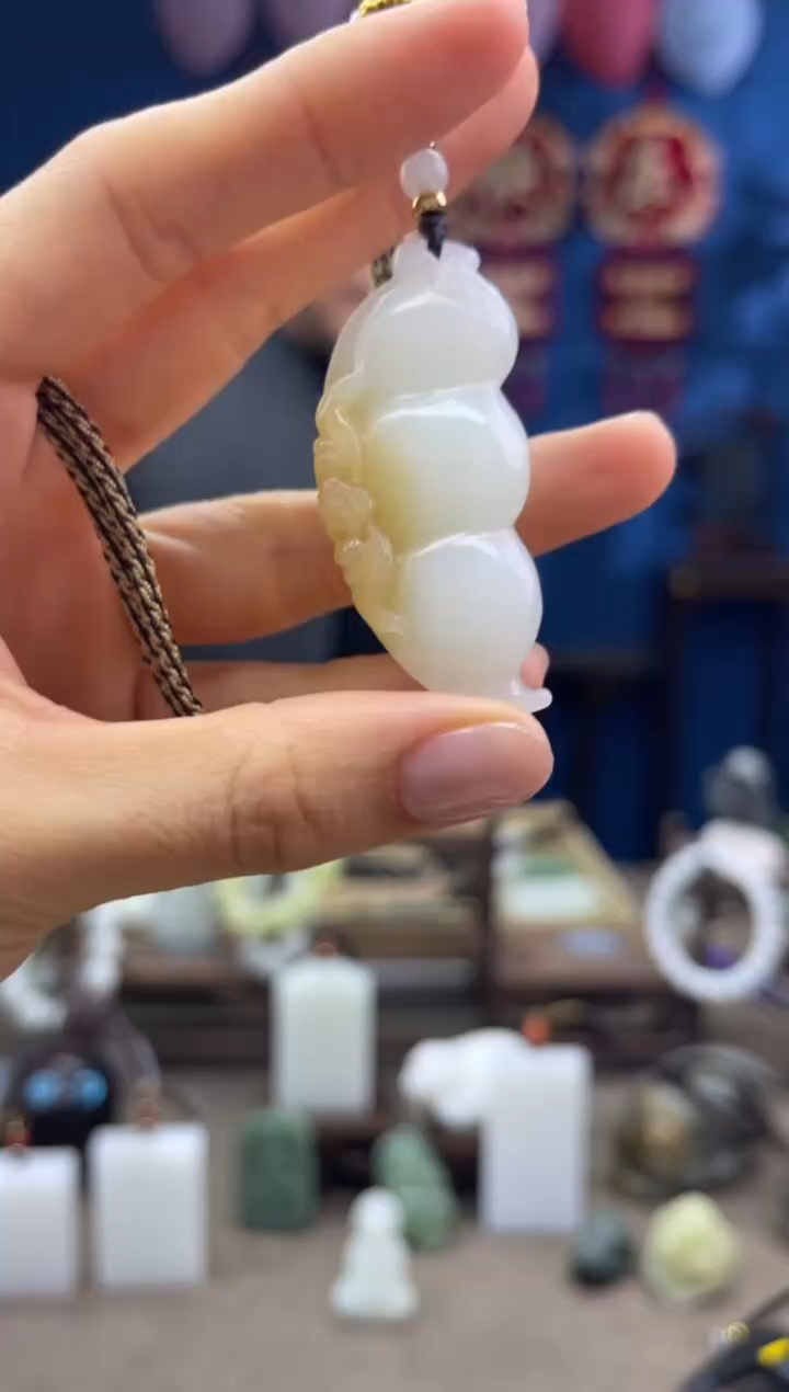 【闪购商品】和田玉颈饰未镶嵌1