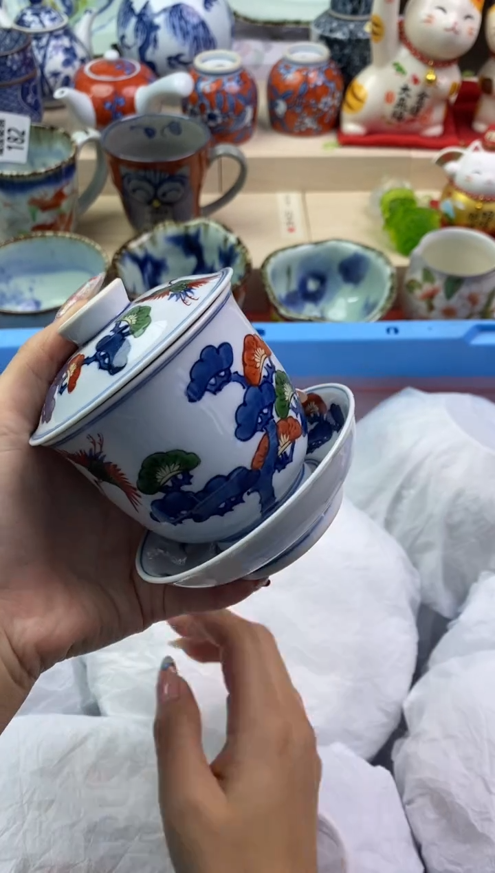 【闪购商品】瓷片隆莲瓷器欢迎大家