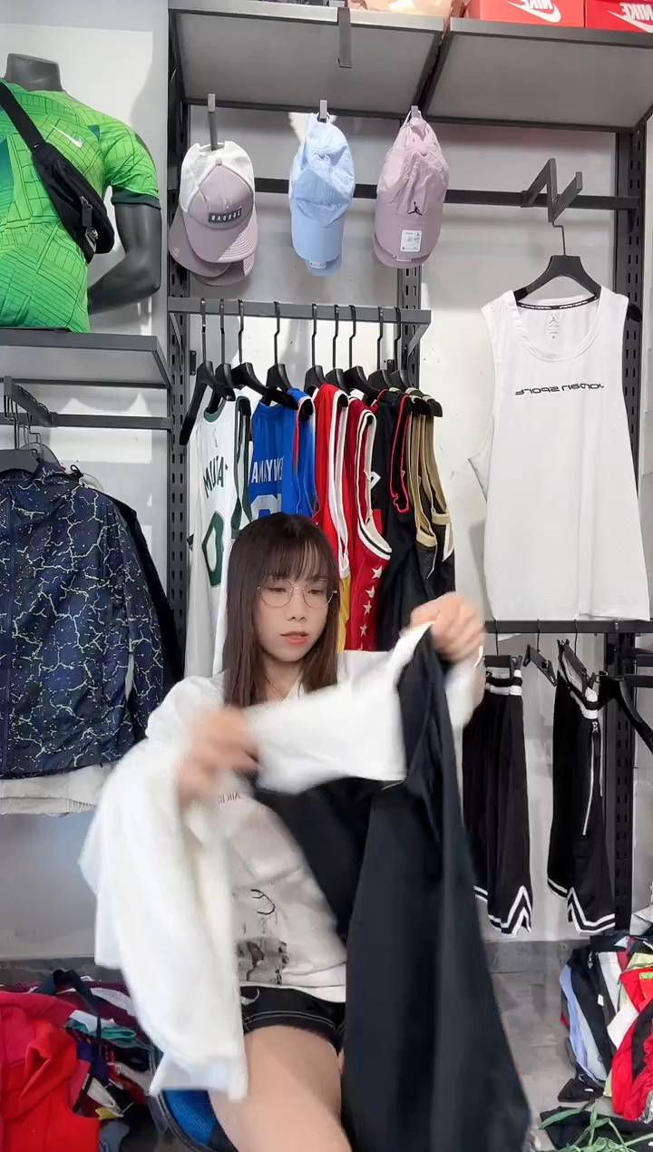 1224编码 瑕疵款以直播间过款为准 尺码