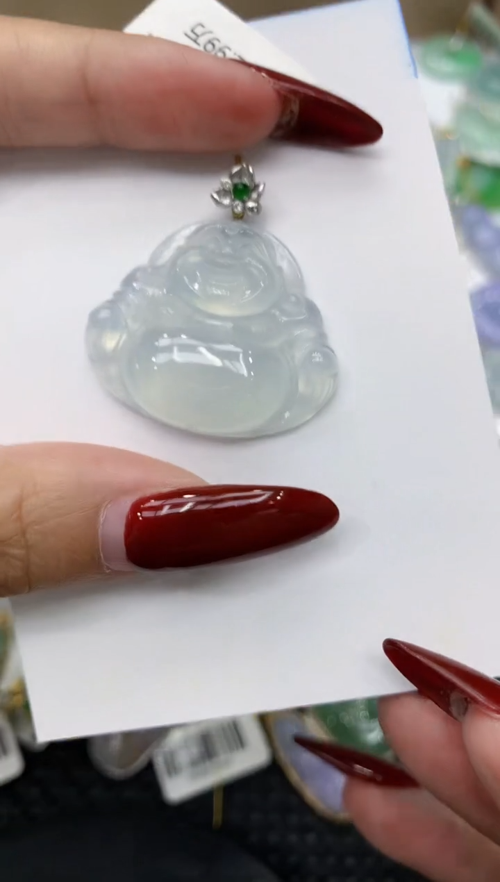 翡翠18K金镶嵌颈饰111111111