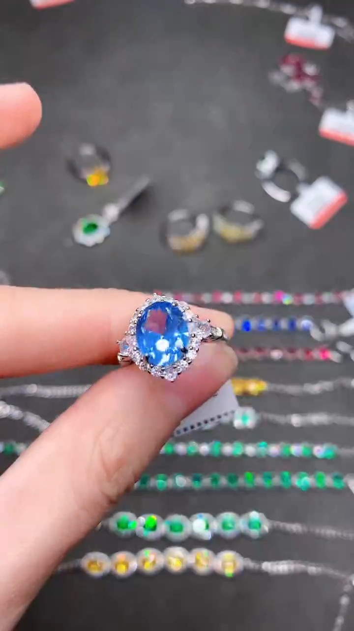 【闪购商品】海蓝宝石戒指银S925镶嵌.......