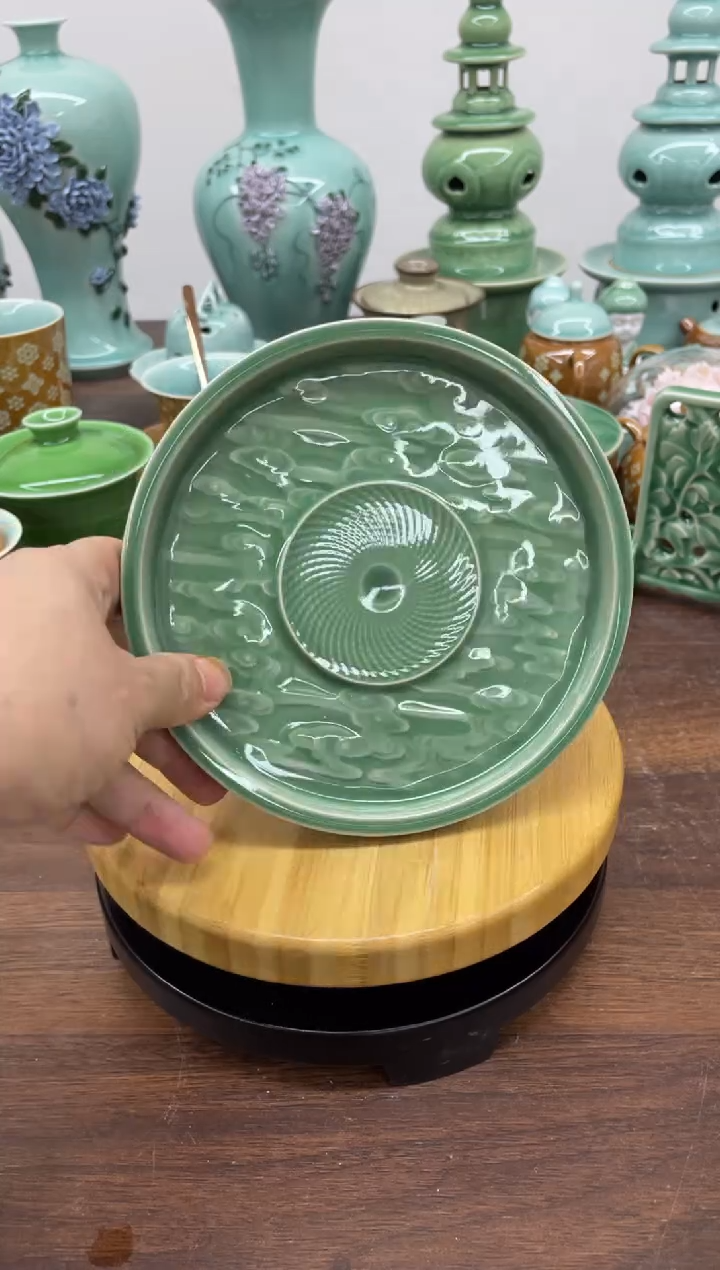 特价青瓷 慧语瓷坊 青瓷15厘米