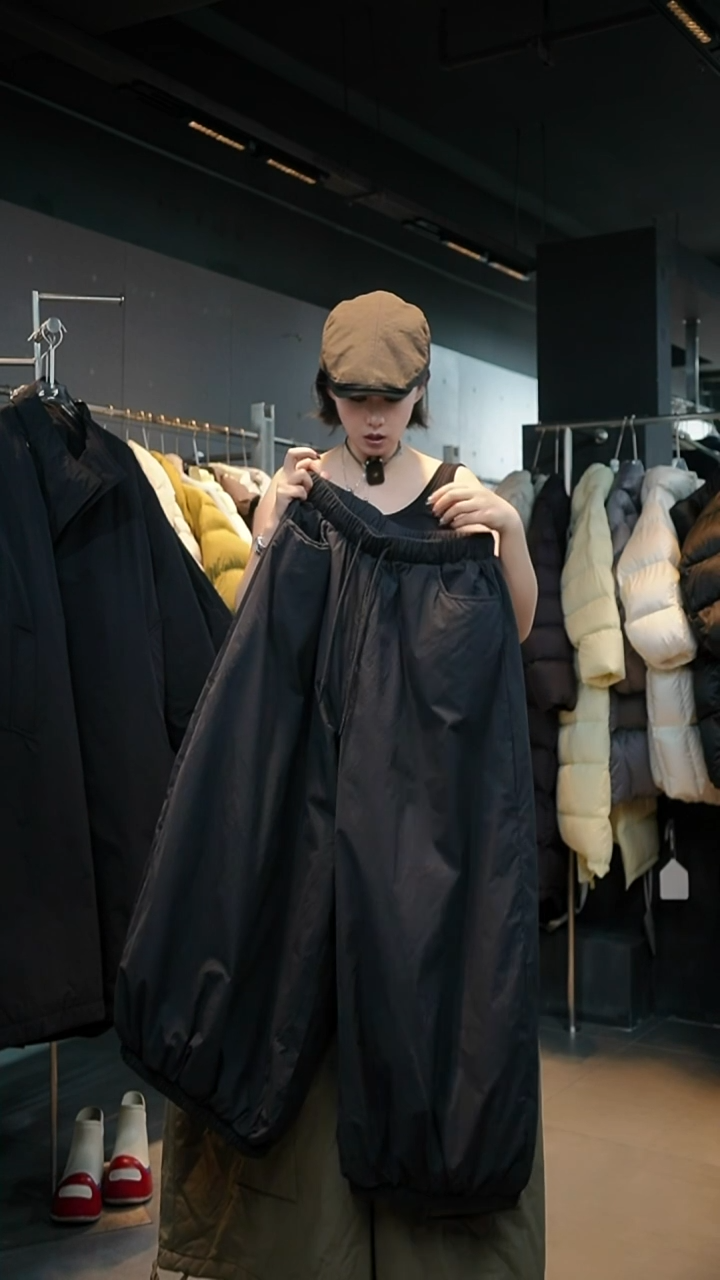 5372黑色裤子5372黑色裤子