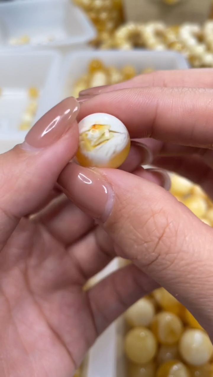 【闪购商品】琥珀颈饰未镶嵌原矿俄料蜜蜡圆珠16mm