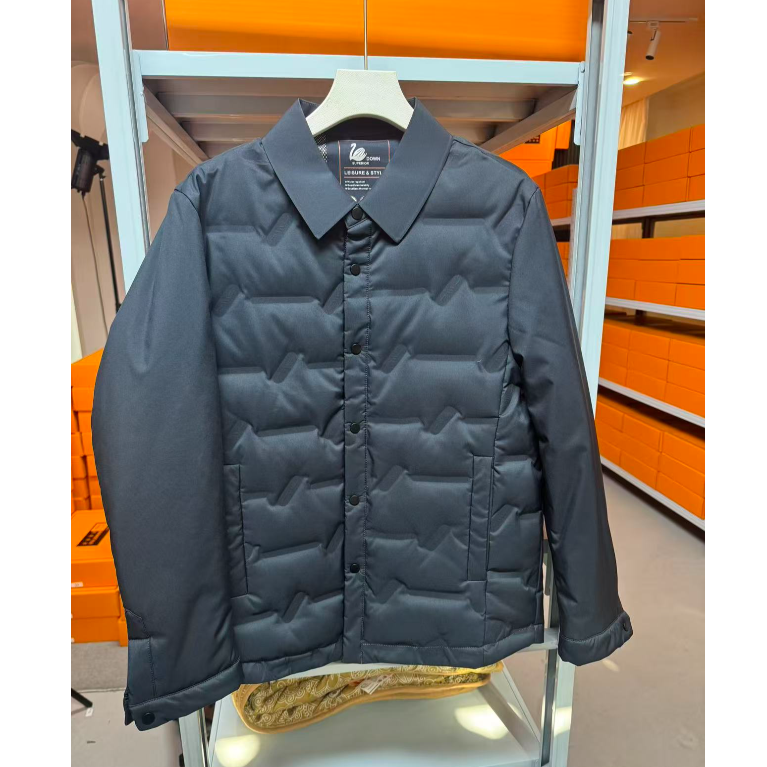 黑色男款夹克百搭秋冬翻领收口袖免烫常规常规款